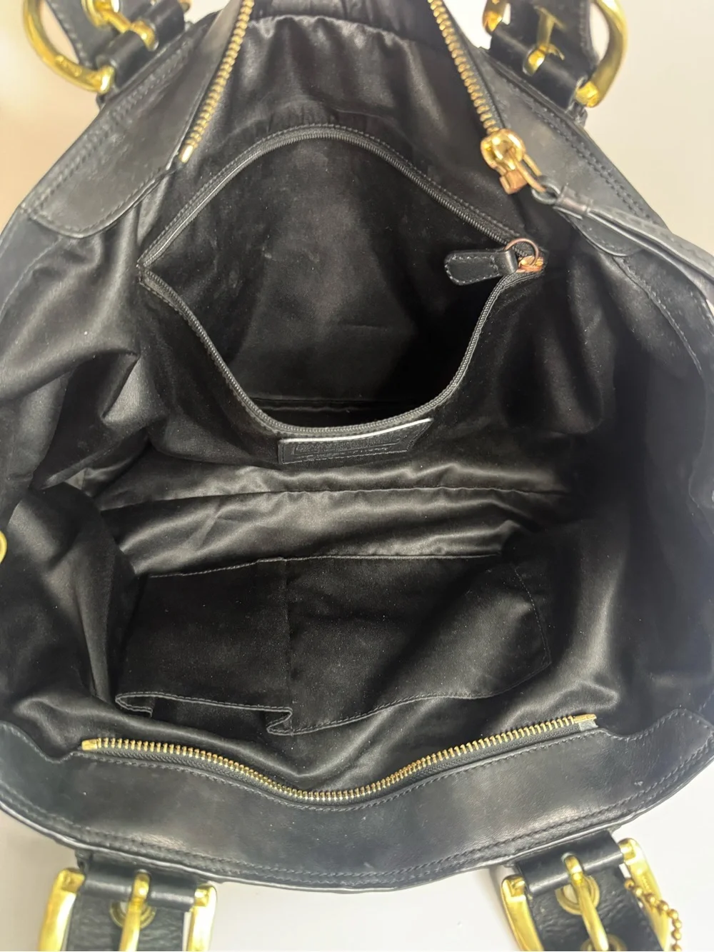 #354 Coach Soho Black Leather Satchel Shoulder Tote Bag